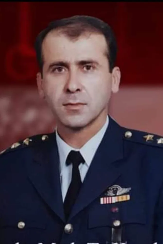 Emekli Pilot Yarbay Tuncer Şahin, hayatını kaybetti… 