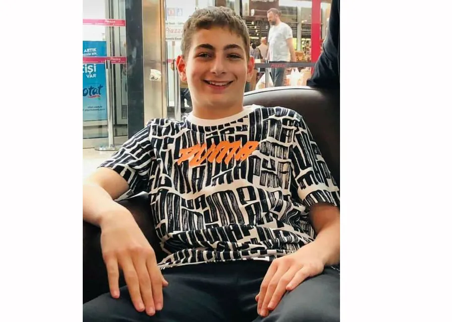 Arda Şen vefat etti