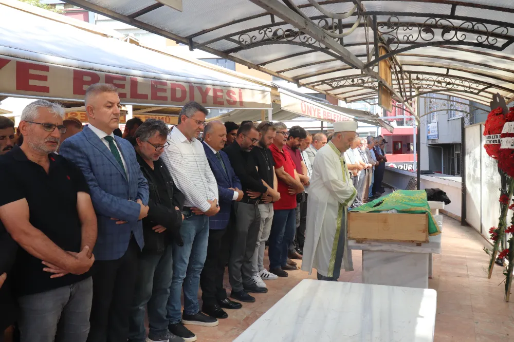 Necati Öztürk son yolculuğuna uğurlandı