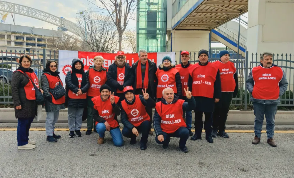 “En düşük emekli aylığı asgari ücrete çekilmeli!” 