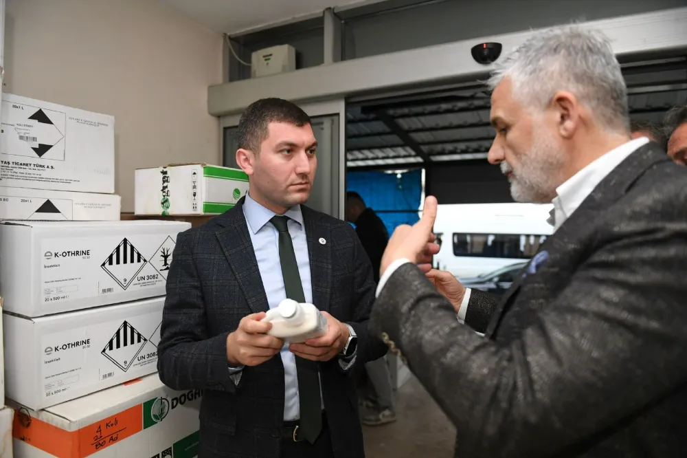Kokarcayla mücadelede belediyeden ilaç desteği!