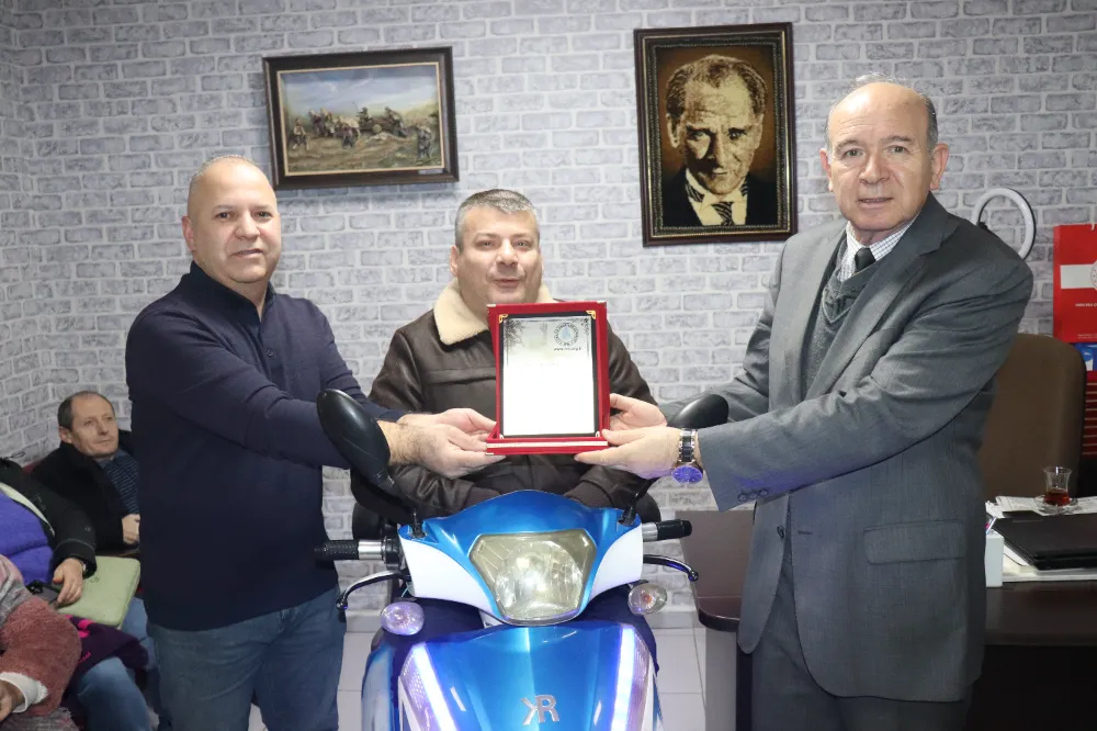 Dekan Özcüre, engellilere özel destek programlarını anlattı