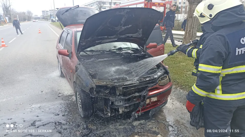 Seyir halindeki otomobilde yangın…