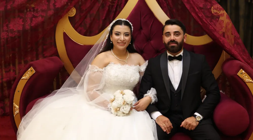 Özlem ve Kamran’ın bir aşk masalı