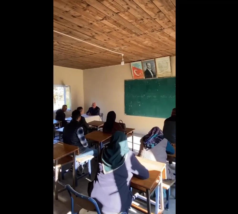 Tahsin Kışla, öğrencileriyle 27 yıl sonra buluştu 