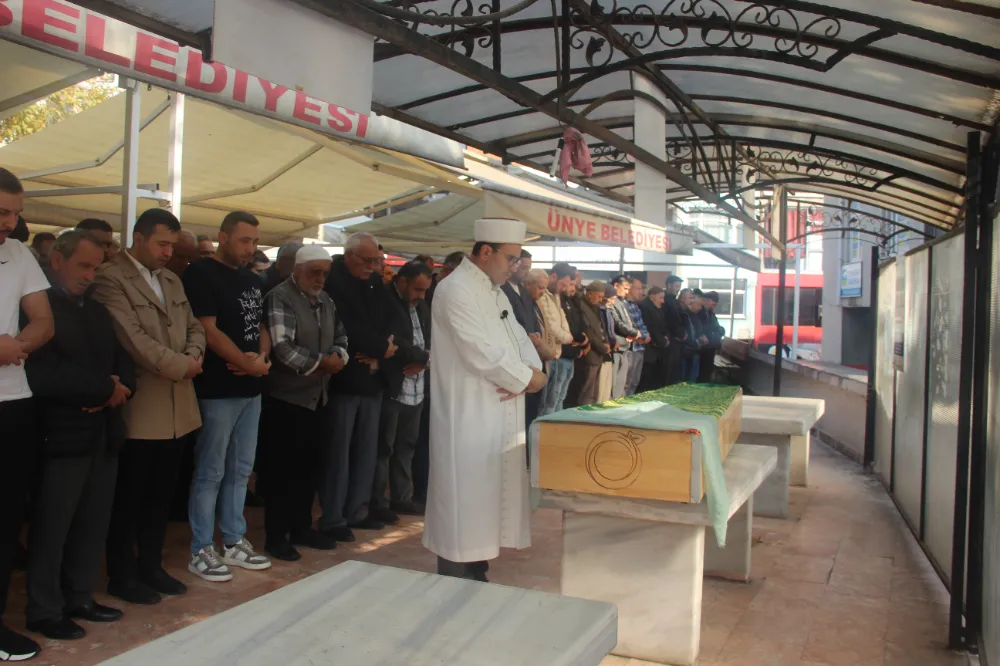 Hatice Toprak son yolculuğuna uğurlandı