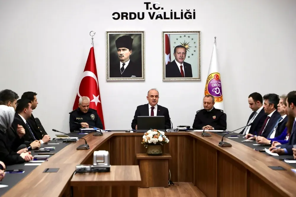 Vali Erol’dan “İyilikleri ertelemeden hayata geçirelim” çağrısı…