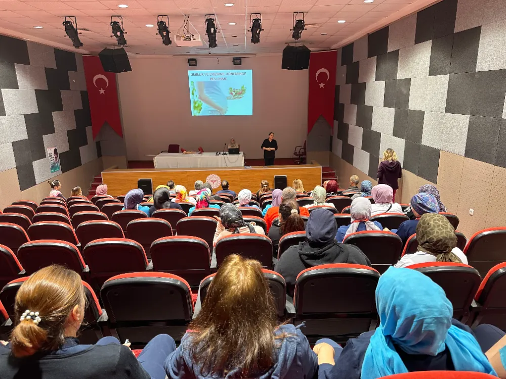“Anne Dostu Hastane” unvanı yolunda Ünye Devlet Hastanesi’nde normal doğum eğitimi…