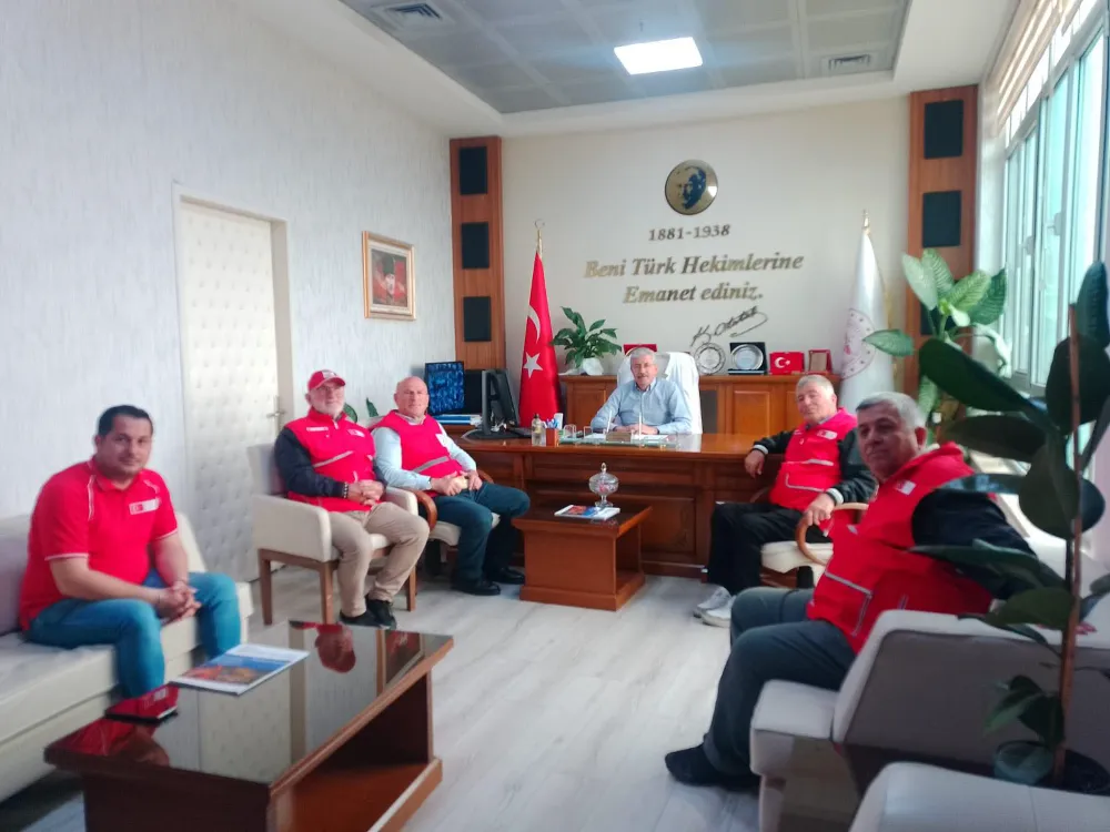 Türk Kızılayı’ndan Başhekim Dündar’a ziyaret…