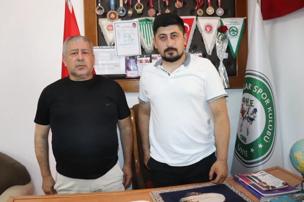 Ünye Reis Arslanlar Spor Kulübü’nde bayrak değişimi