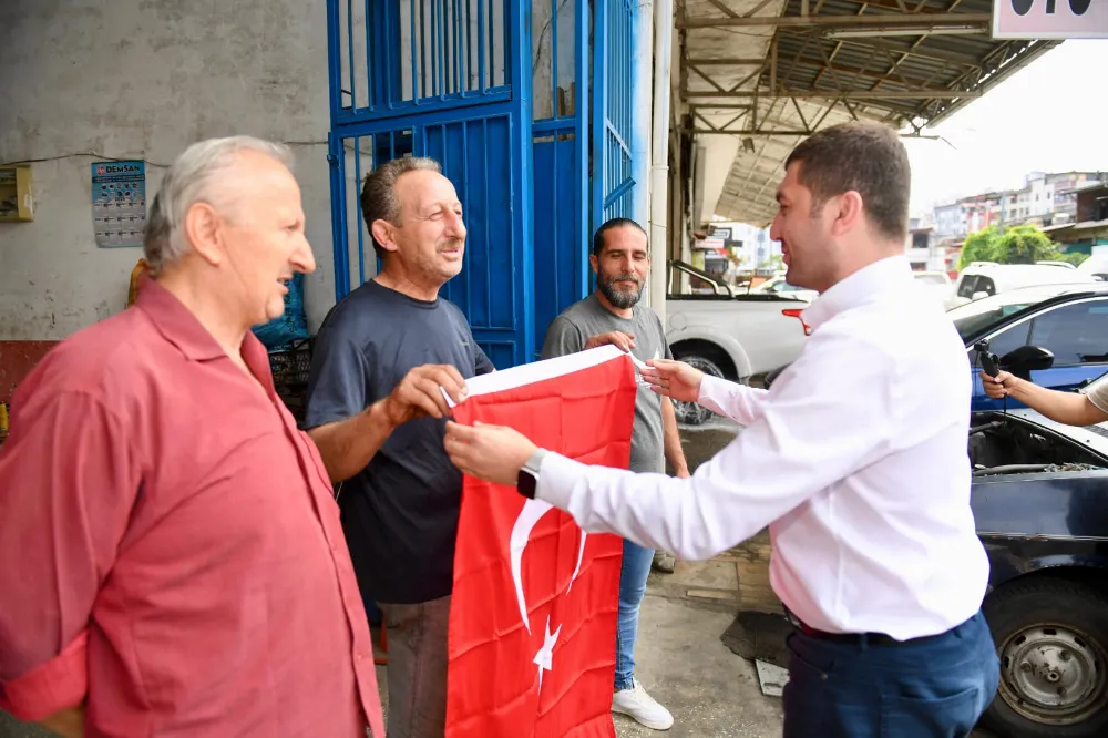 Altınordu 30 Ağustos’a bayraklarla hazırlandı 