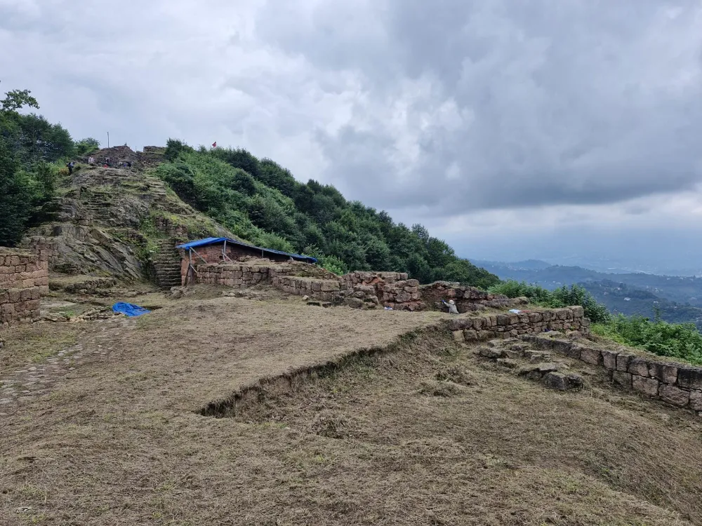 Kurul Kalesi’nde bu yıl da önemli keşifler bekleniyor… 