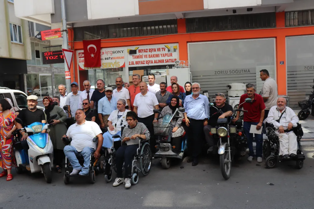 Ünye’de 25 engelli tekerlekli sandalyeye kavuştu
