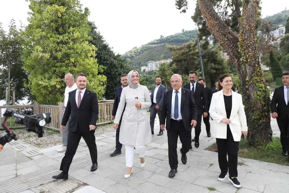 Eski bakandan OBB çalışmalarına tam not