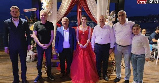 Hilal Şener ile Ahmet Yelkuvancı dünya evine girdi