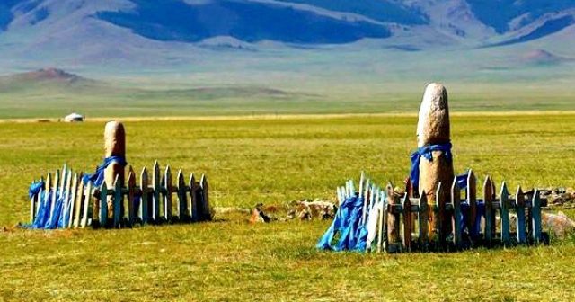 TÜRKLER NASIL MÜSLÜMAN OLDULAR? (2) Türklerin İlk Dinleri Şamanizm ve Gök Tanrı İnancı